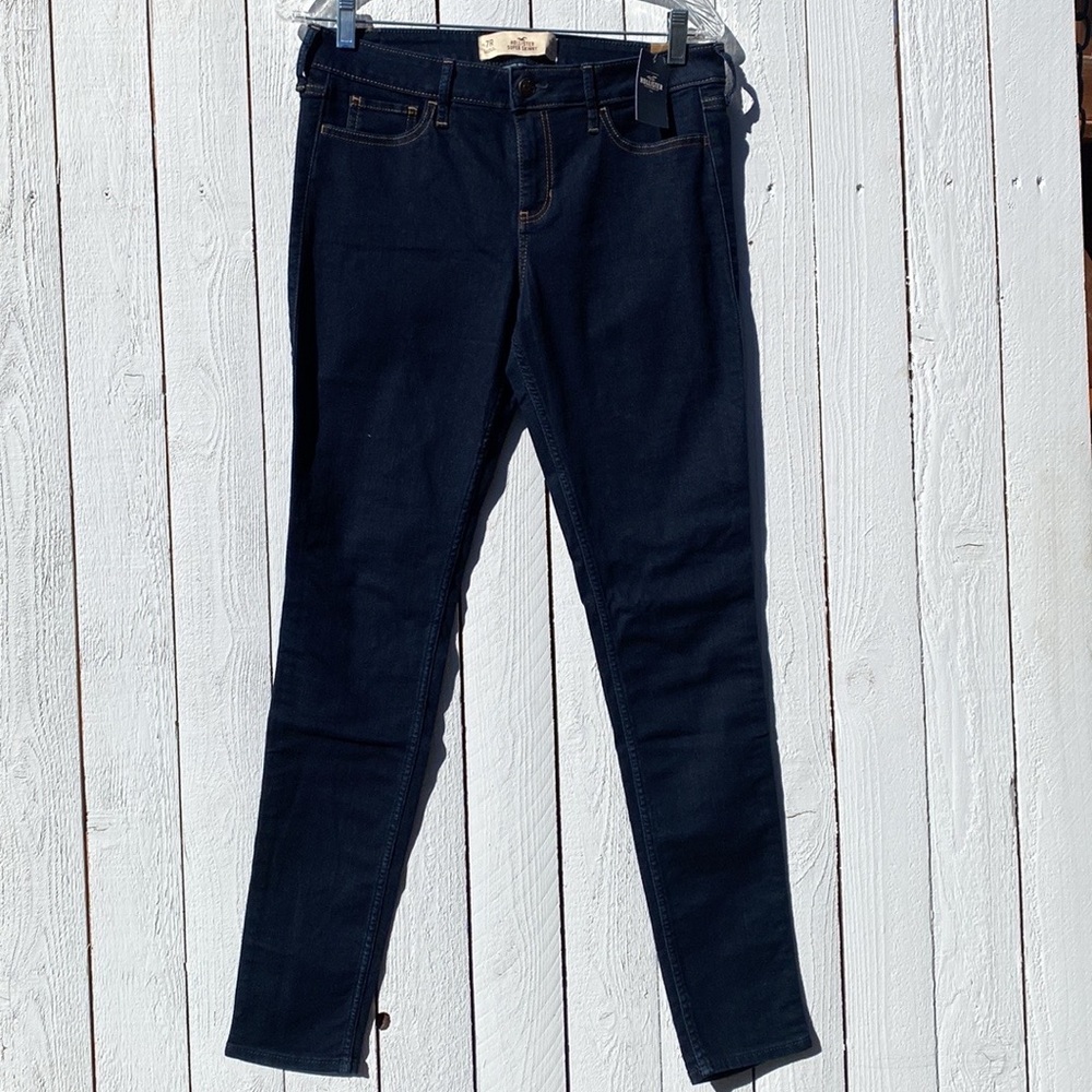 Hollister Super Skinny Jeans